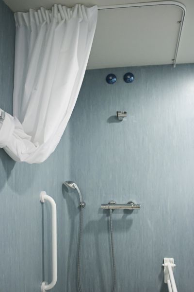 Cost of Shower Rail Installation in Wylie