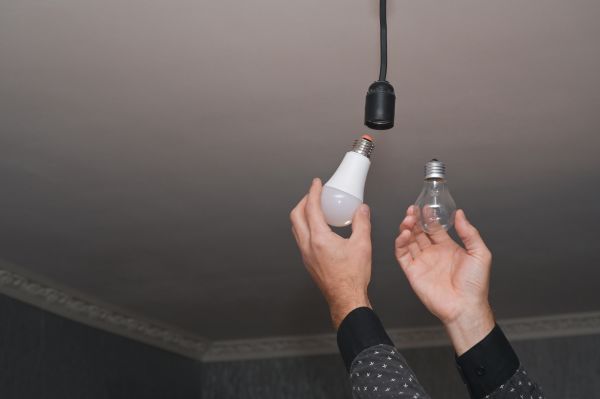 Cost of Light Bulbs Replacement in Wylie