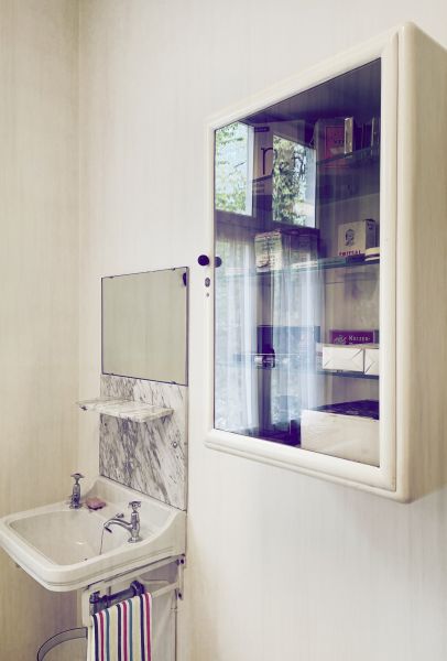 Cost of Medicine Cabinet Installation in Wylie